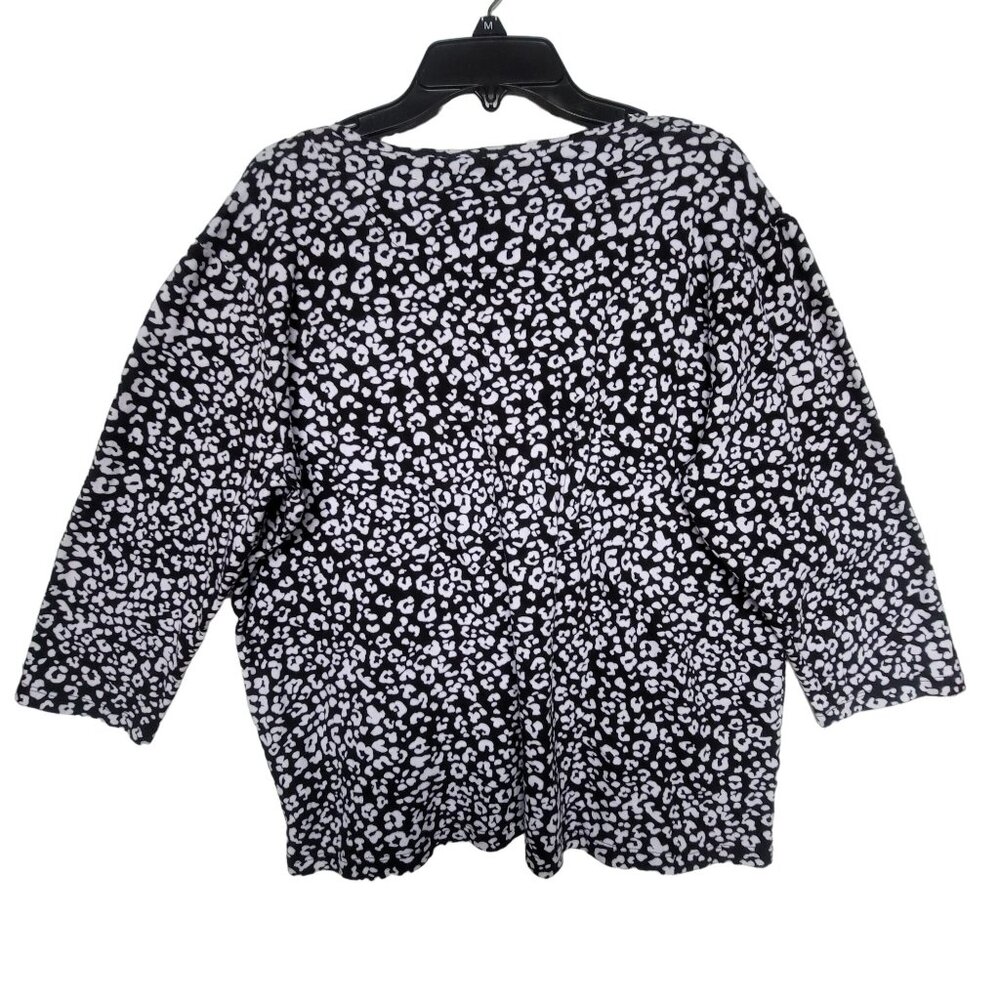 ✨Women's Jones New York Signature Sz 1X Black 3/4 Sleeve cotton top animal print - Picture 2 of 6